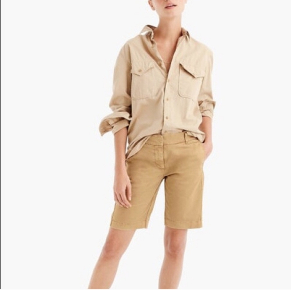 J. Crew Broken In Chino Classic Twill Bermuda Shorts Khaki Outdoors Size 6